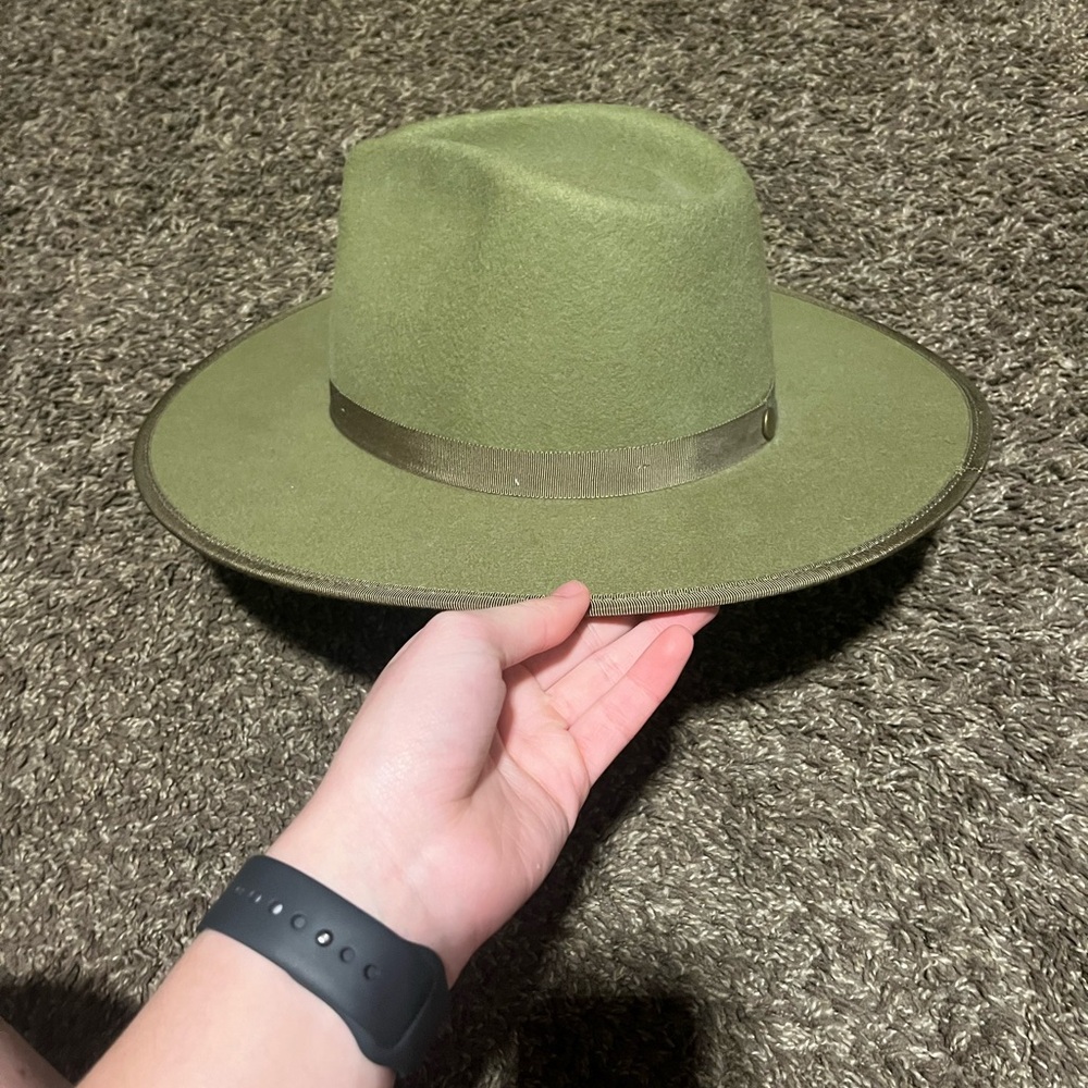 Velvet hat
